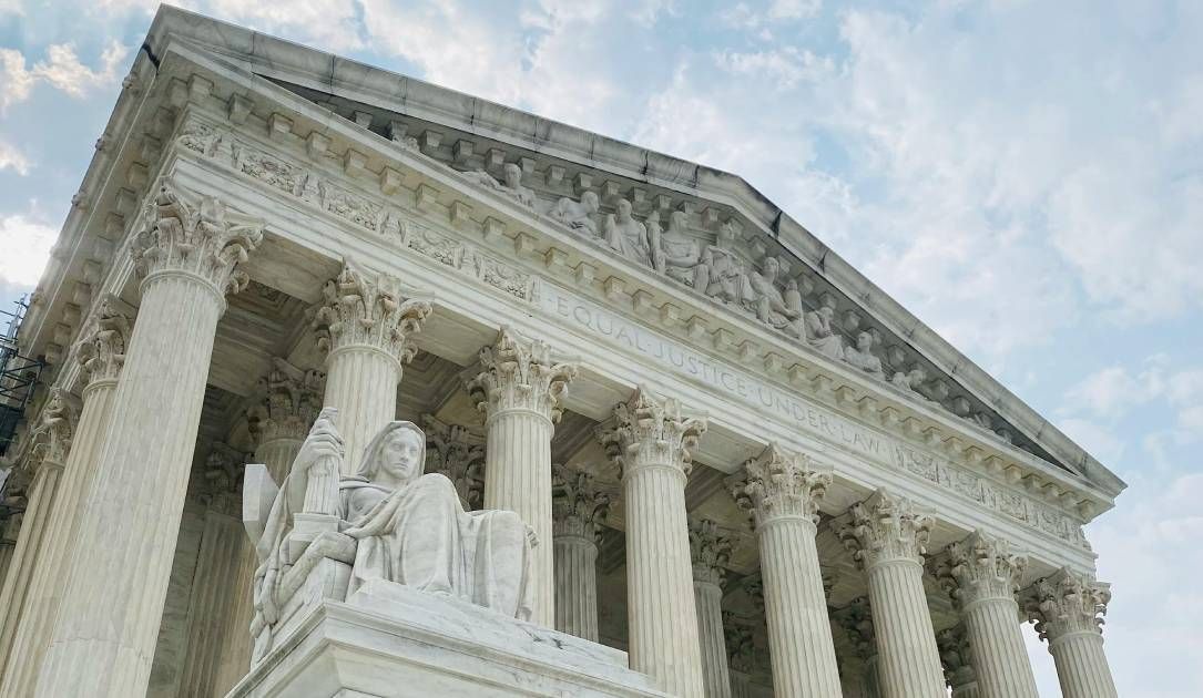 Supreme Court Rules Cellphone Location Histories Protected
