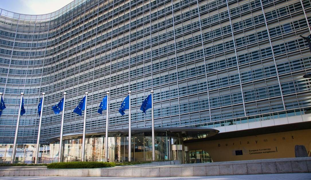 EU-US Data Transfer Agreement Under Threat